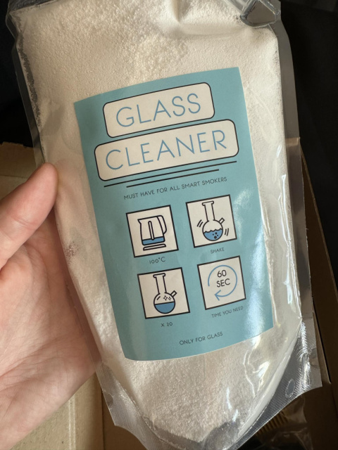 ŚRODEK DO CZYSZCZENIA GLASS CLEANER 300G