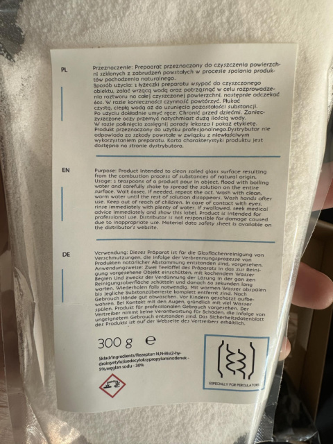 ŚRODEK DO CZYSZCZENIA GLASS CLEANER 300G