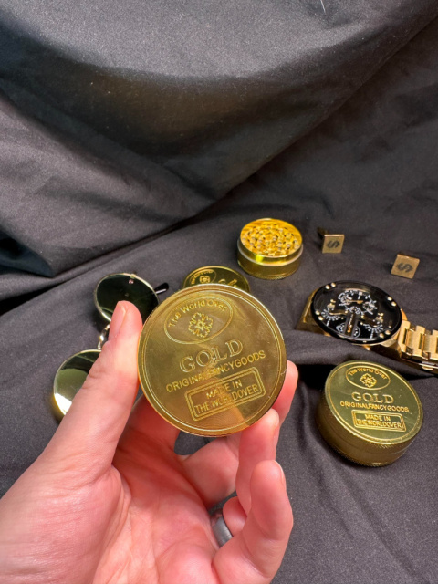 Metalowy ZŁOTY młynek - GOLD EDITION Metalowy ZŁOTY młynek - GOLD EDITION